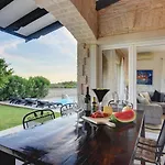 Villa Villa Branka