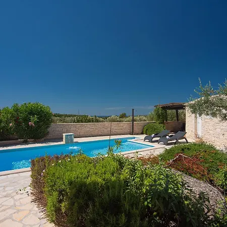 Holiday home Villa Branka