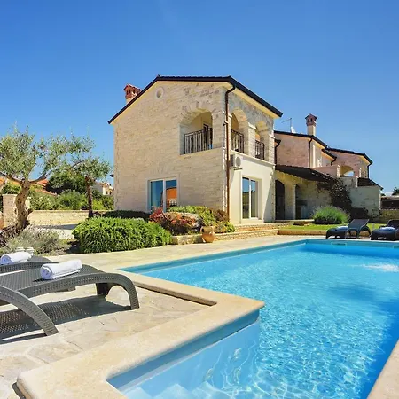 Villa Branka *